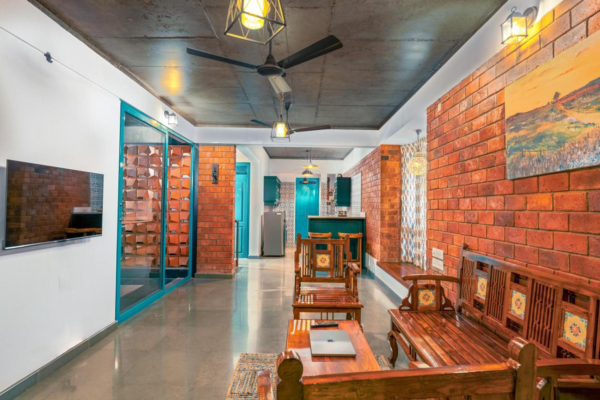 Tentgram Brickhouse Kozhikode Esterno foto